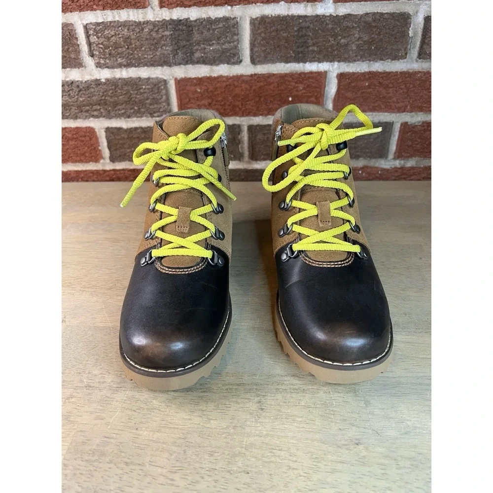 UGG‎ AUSTRALIA HILMAR GRIZZLY LEATHER /SUEDE WATERPROOF BOOTS ( SZ: 4)